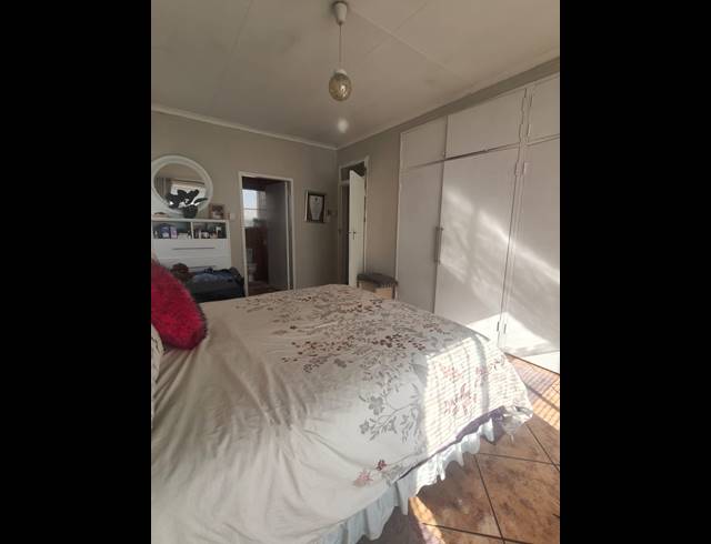 4 BEDROOM HOUSE FOR SALE IN SASOLBURG EXT 11